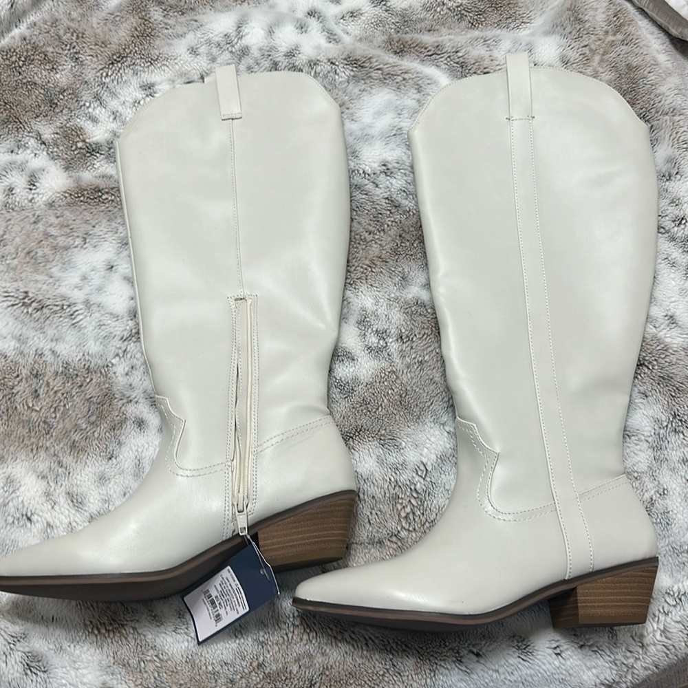 Universal Thread Wide Calf Boots